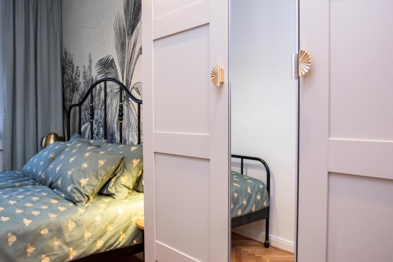 Apartament Przy Metrze Wierzbno Z Nuta Vintage Varšava Exteriér fotografie