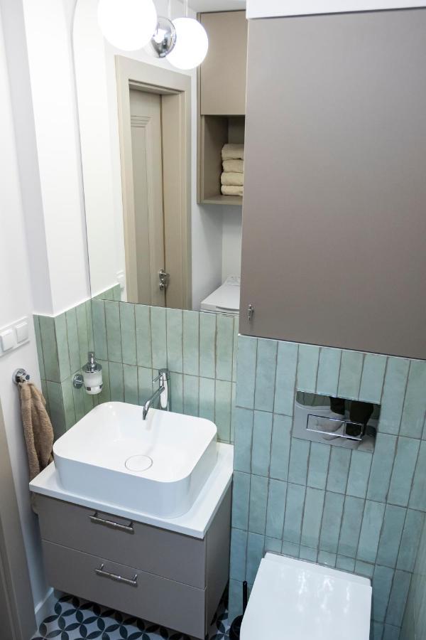 Apartament Przy Metrze Wierzbno Z Nuta Vintage Varšava Exteriér fotografie