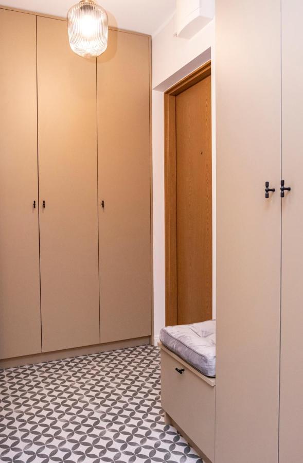 Apartament Przy Metrze Wierzbno Z Nuta Vintage Varšava Exteriér fotografie