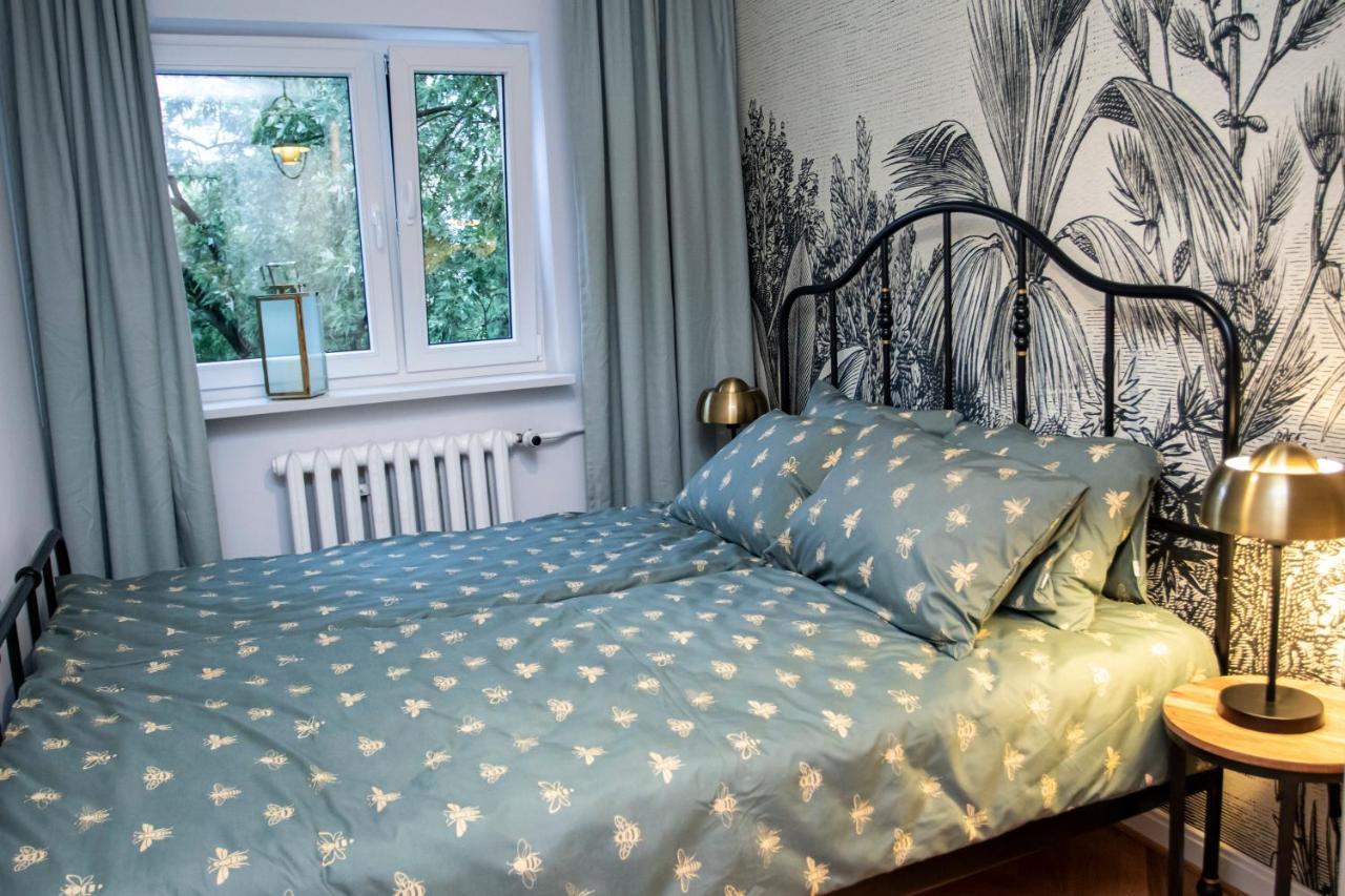 Apartament Przy Metrze Wierzbno Z Nuta Vintage Varšava Exteriér fotografie